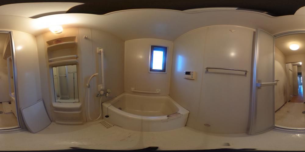 �o�X���[��