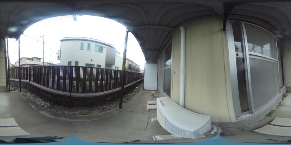 �o���R�j�[